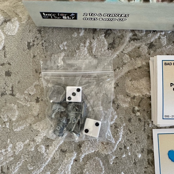 Monopoly - Picture 4 of 7